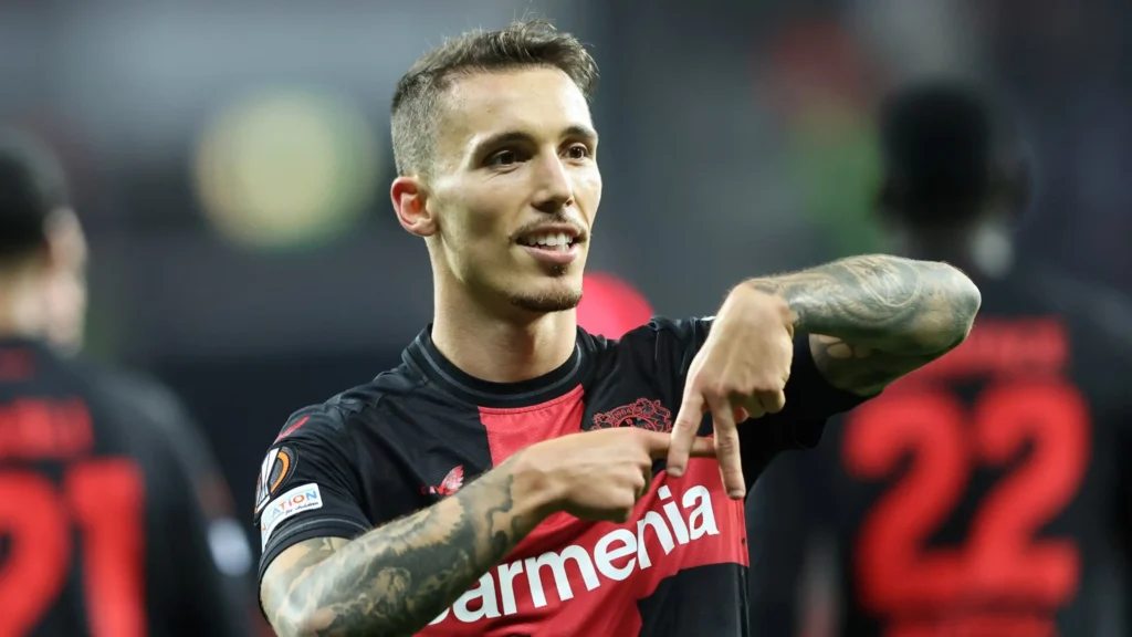 grimaldo bayer leverkusen